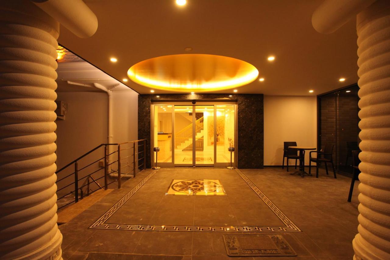 Golden Spark Aparthotel Antalya Kültér fotó
